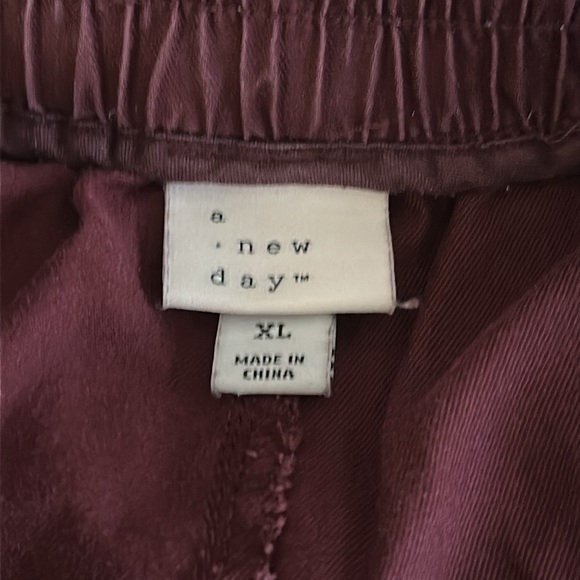 a new day Jogger pants - Picture 6 of 7